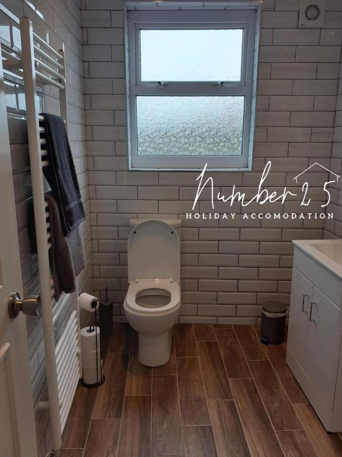 Number 25 Self Catering Apartments Ederney Ardess Kültér fotó