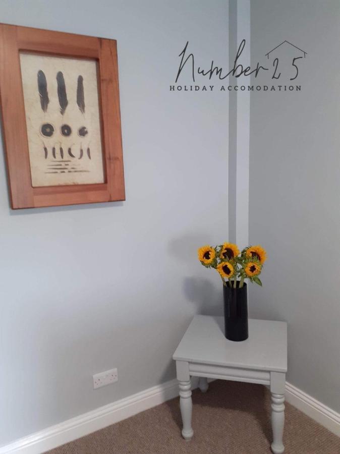 Number 25 Self Catering Apartments Ederney Ardess Kültér fotó